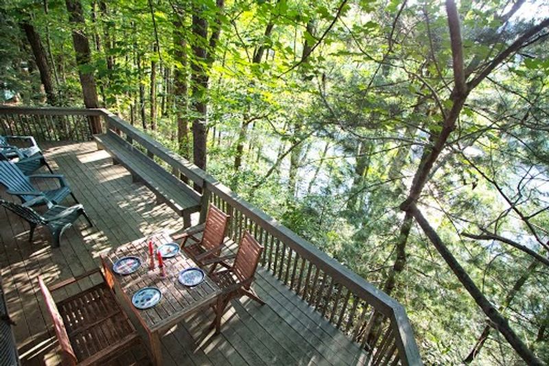 Treehouse Stays in the Laurel Highlands