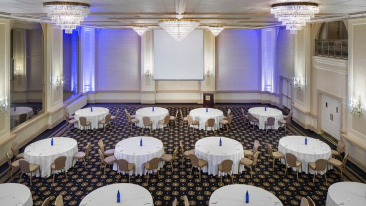 One Of Pennsylvania&rsquo;s Most Historic Hotels Has Hosted Presidents, Celebrities, And Generations Of Travelers