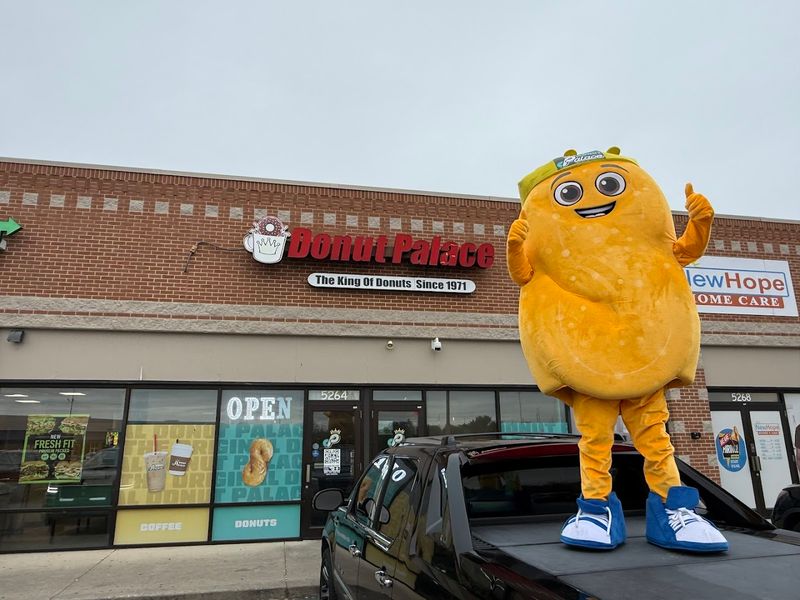 Donut Palace