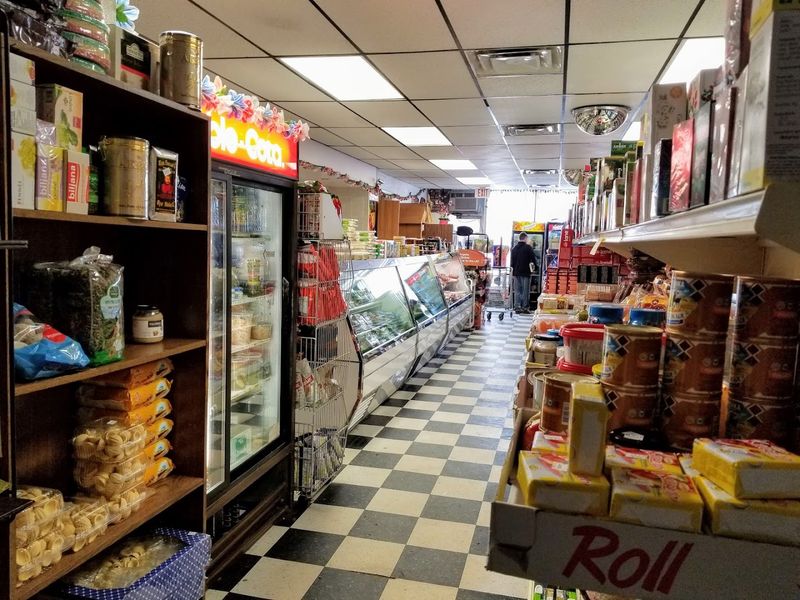 Europa Delicatessen (Erie)