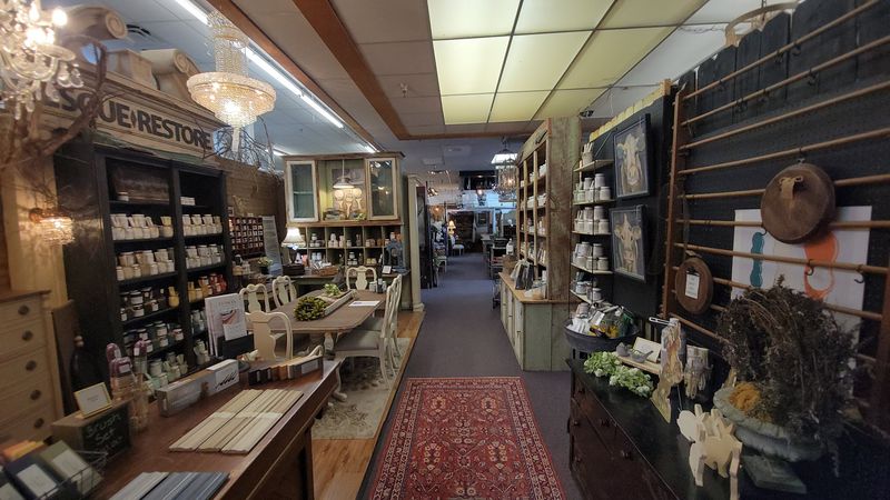 Woodstock Antiques Mall &mdash; Acworth