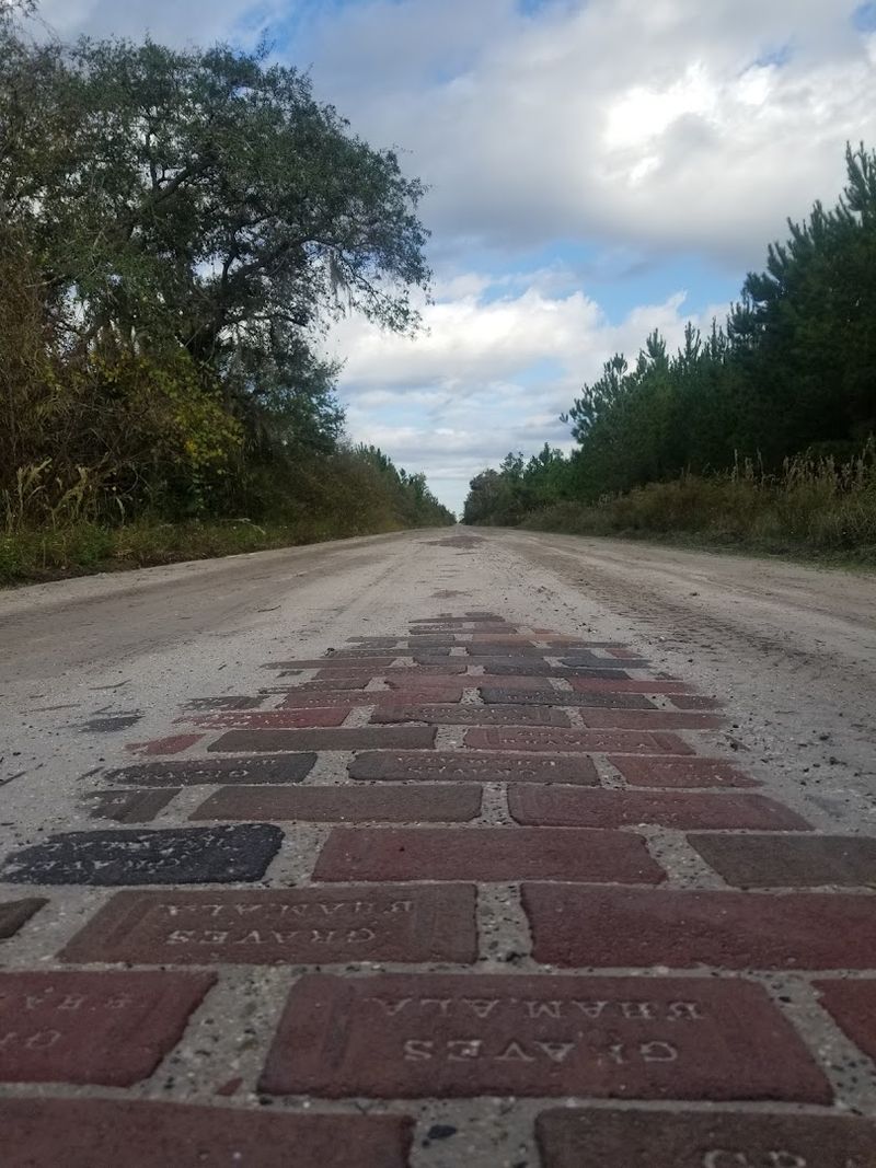 Old Dixie Highway