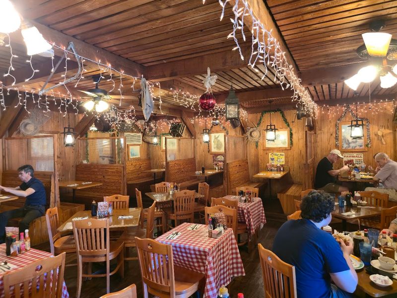 Tom Sawyer's Restaurant - Boca Raton
