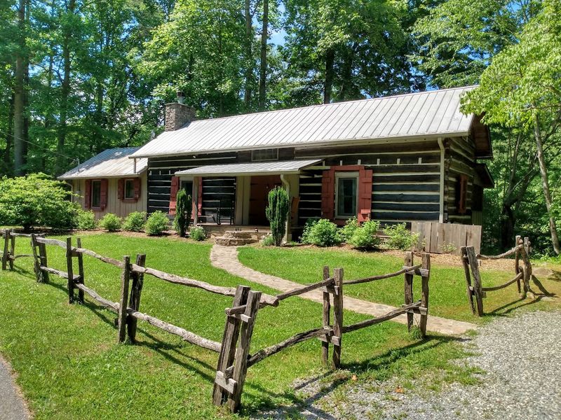 Lake Santeetlah Log Cabin
