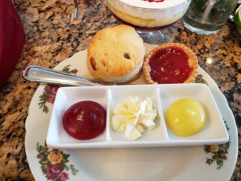 Freshly Baked Scones with Classic Accompaniments