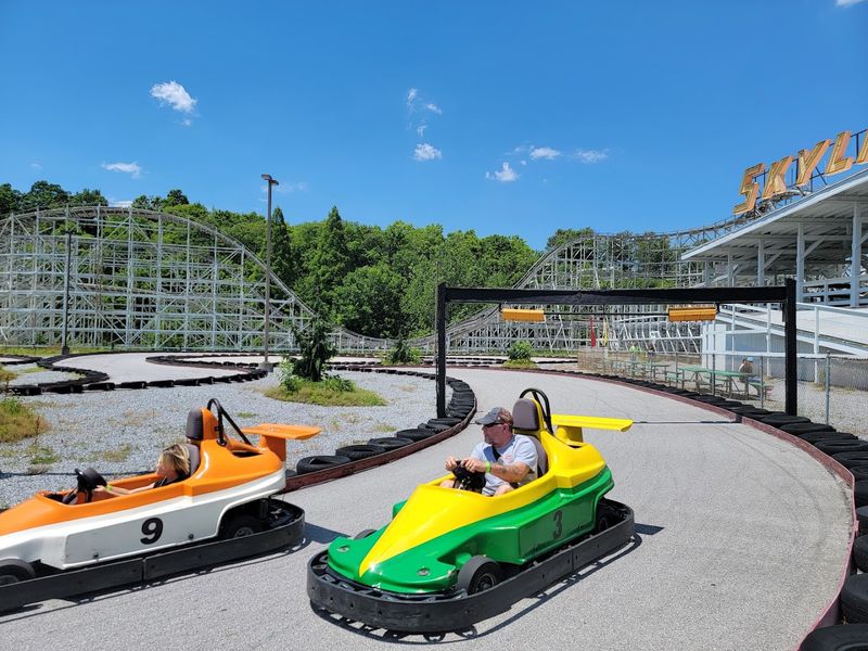 Lakemont Park & Island Waterpark