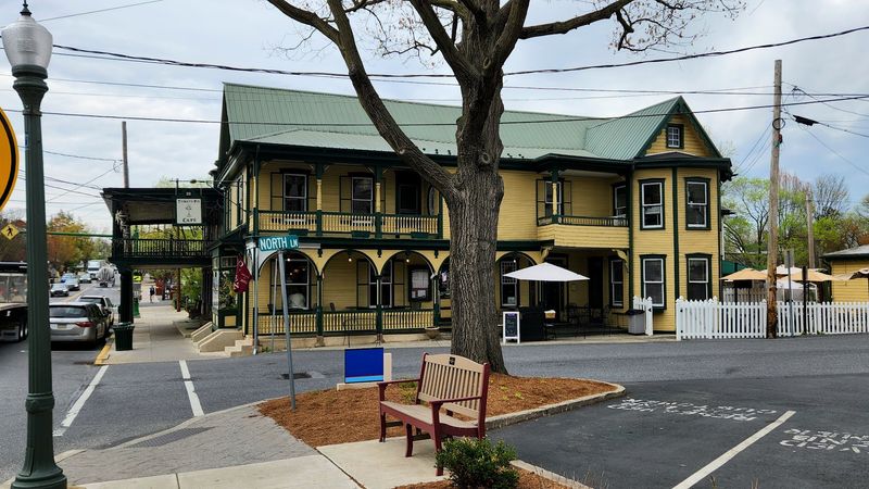 Tomato Pie Cafe (Lititz)