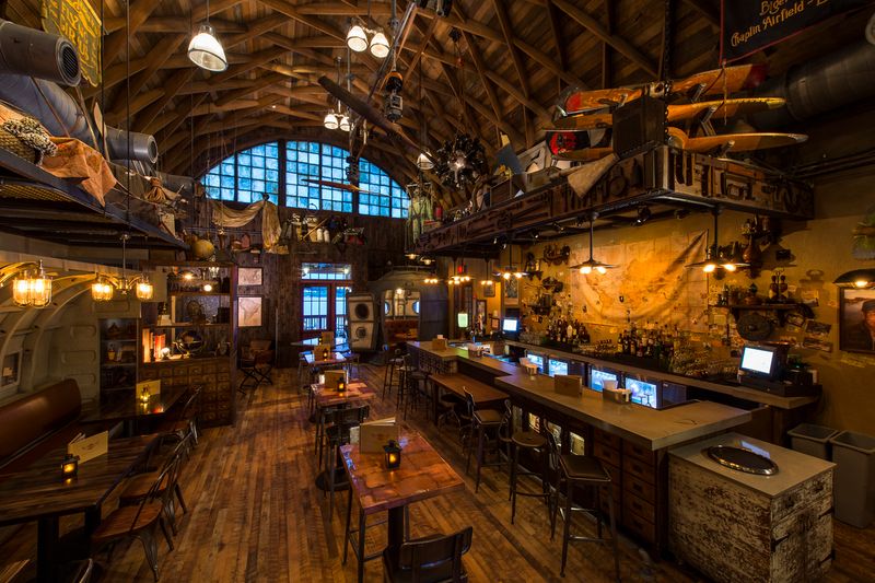 Jock Lindsey's Hangar Bar (Disney Springs, Orlando)