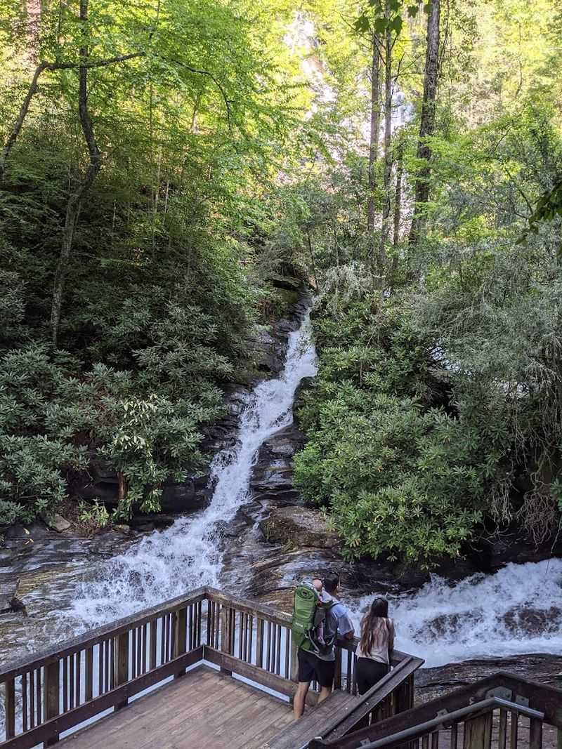 Dukes Creek Falls Trail