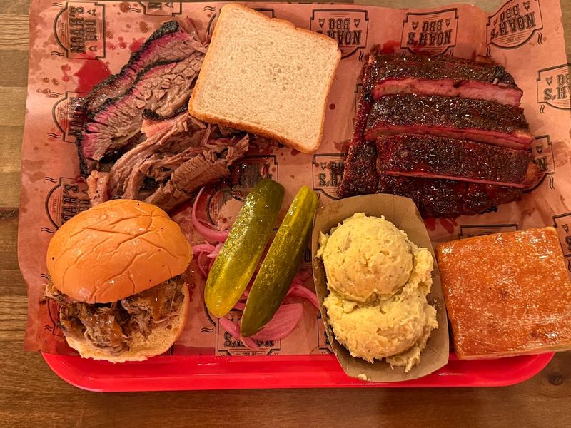 Noah's BBQ