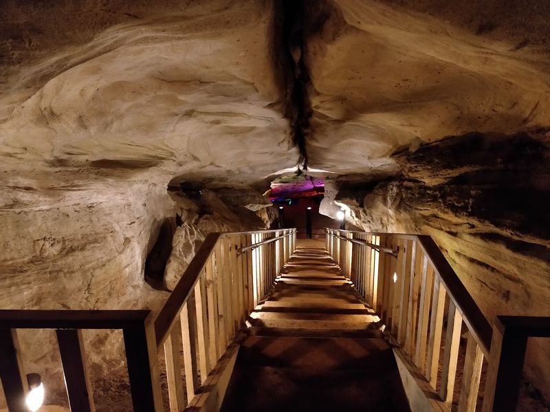 Descend Into Laurel Caverns