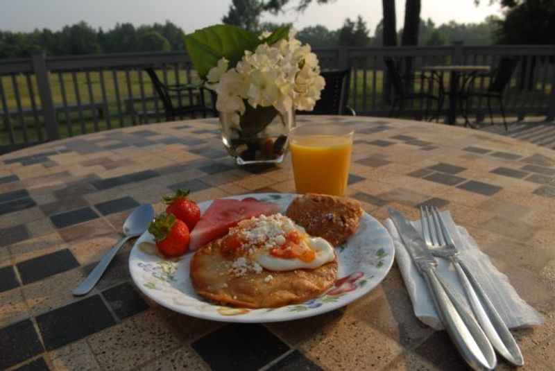 Dining That Matters as Much as the Riding