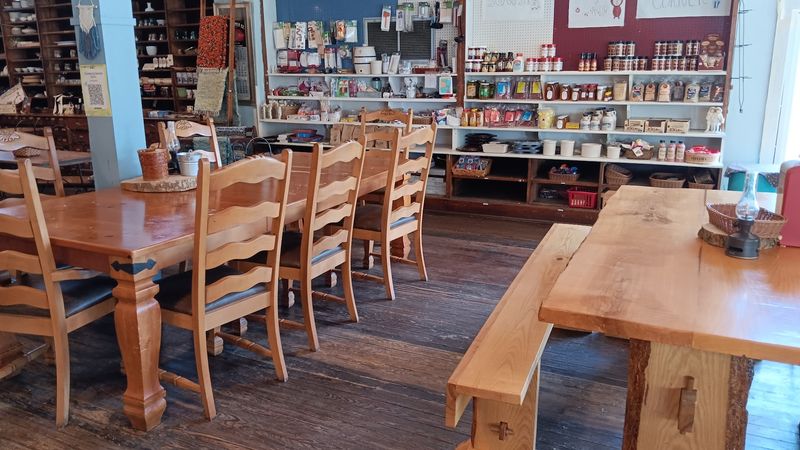 Olivesburg General Store