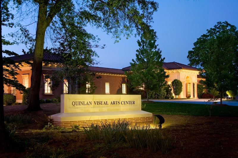 Quinlan Visual Arts Center, Hall County