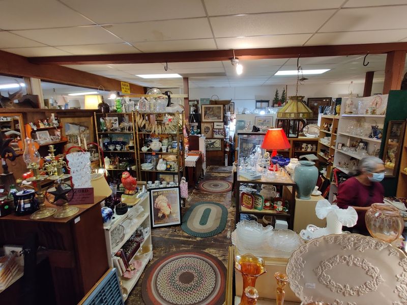 Wayside Antiques