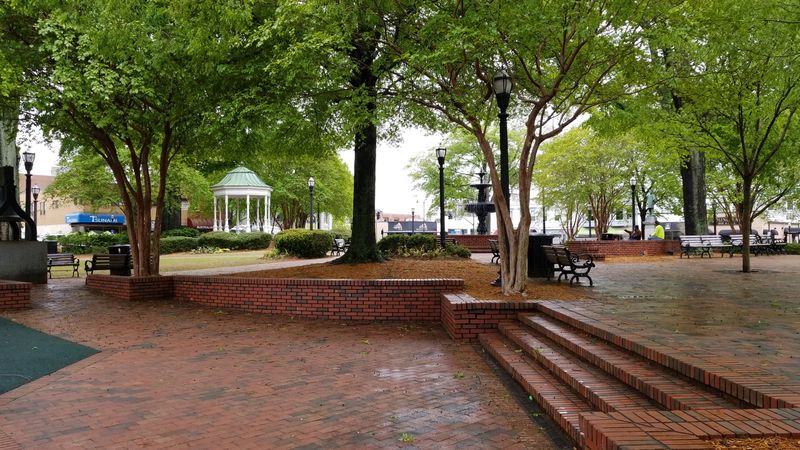 Marietta Square