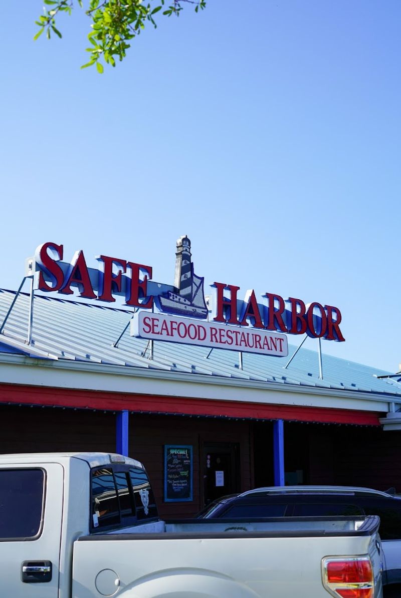 Safe Harbor Seafood Restaurant - Atlantic Beach