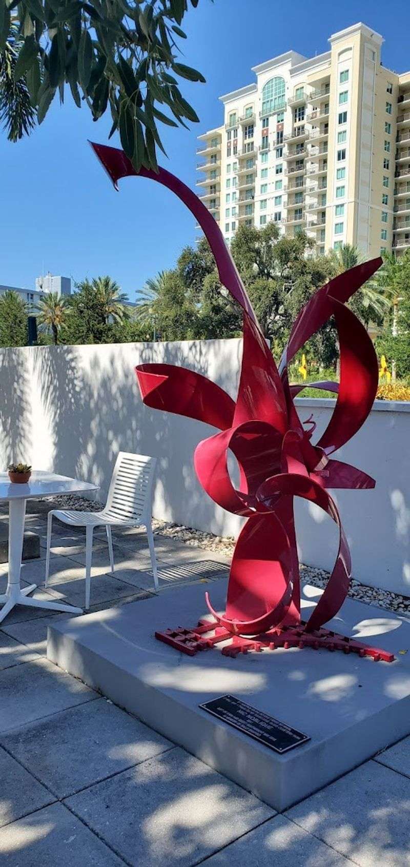 A Sculpture Garden and the Space to Breathe