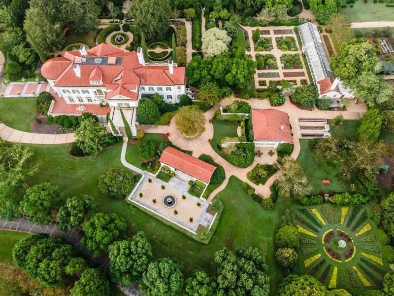 Hills & Dales Estate Gardens, LaGrange