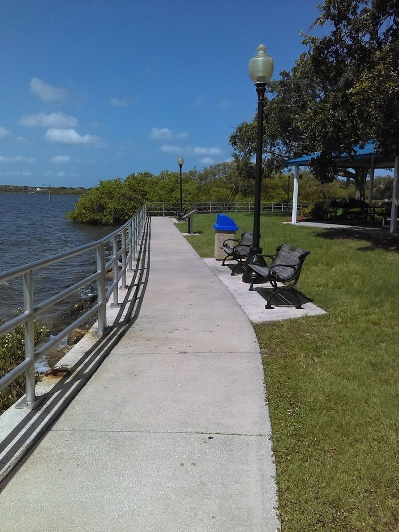 Safety Harbor Waterfront Park