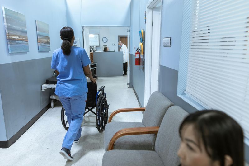 Convenient Access to Healthcare and Nearby Cities