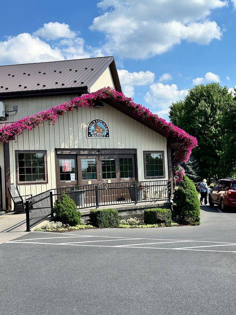 Paul's Country Market - Waynesboro