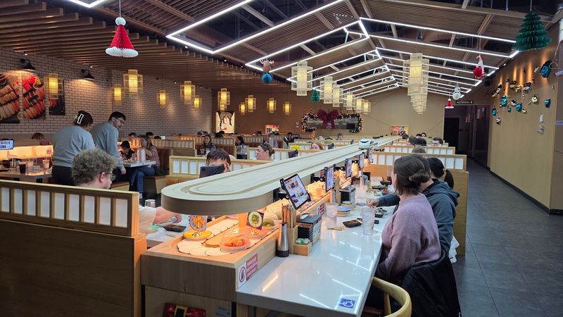 Kawa Revolving Sushi