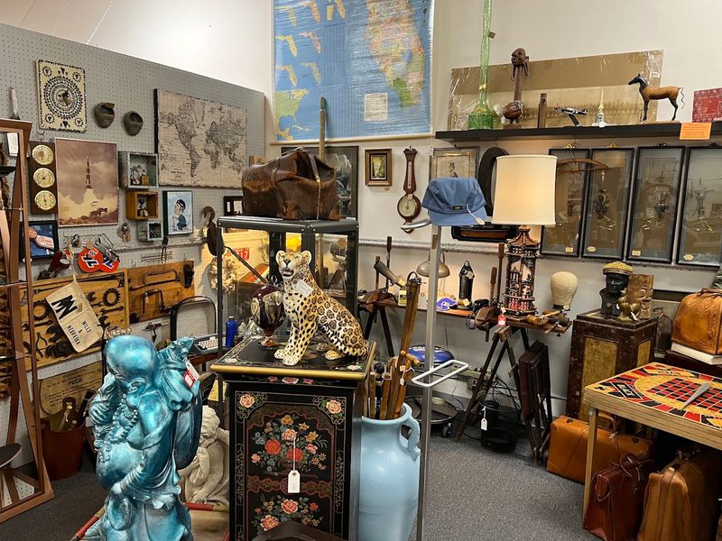 Orange Tree Antiques Mall
