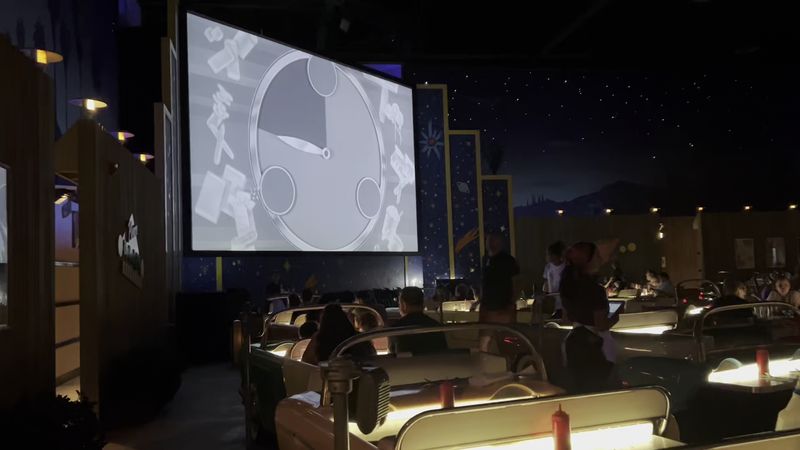 Sci-Fi Dine-In Theater Restaurant (Hollywood Studios, Orlando)