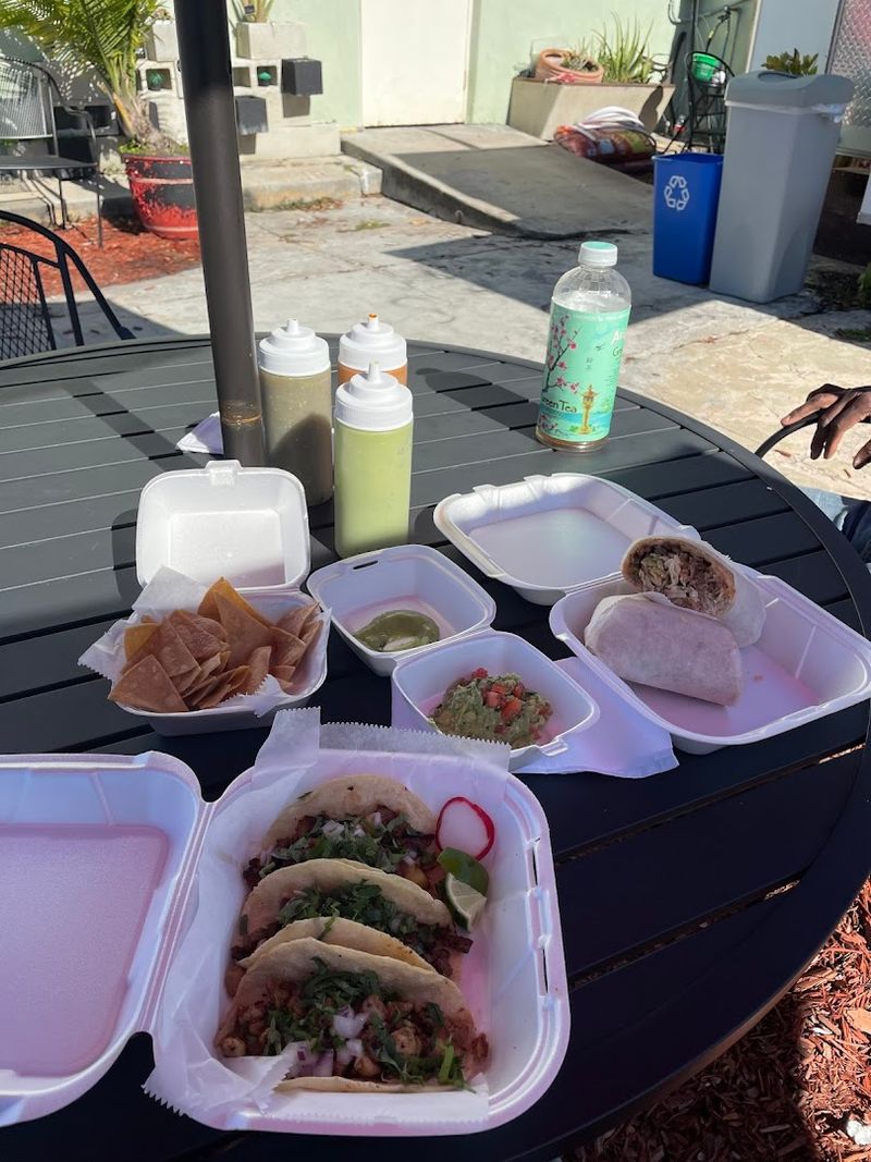 Ranchero Tacos (Tampa)