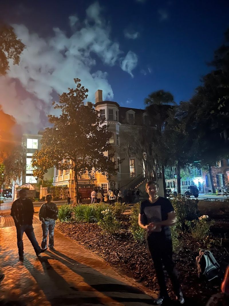 Blue Orb Ghost Tours &ndash; Savannah, Georgia