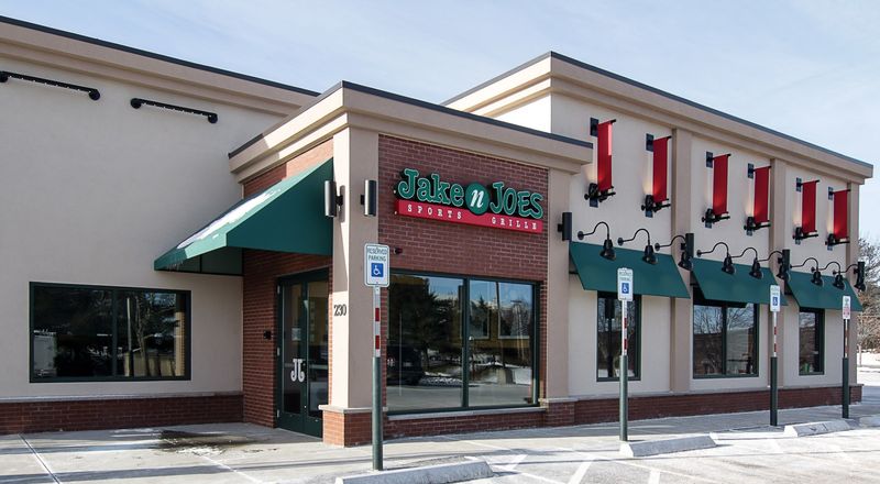 Jake n JOES Sports Grille (Woburn)