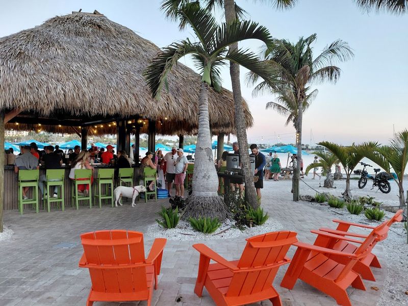 O'Leary's Tiki Bar & Grill (Sarasota)