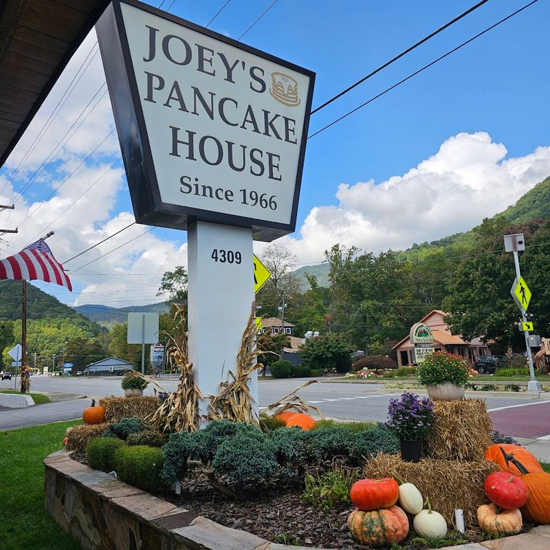 Joey's Pancake House (Maggie Valley)
