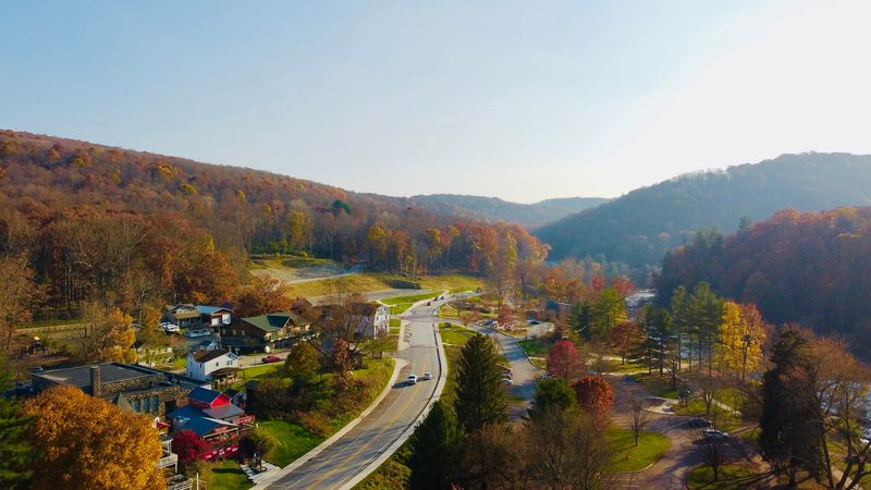 Laurel Highlands Scenic Byway, Ohiopyle (State Route 381)