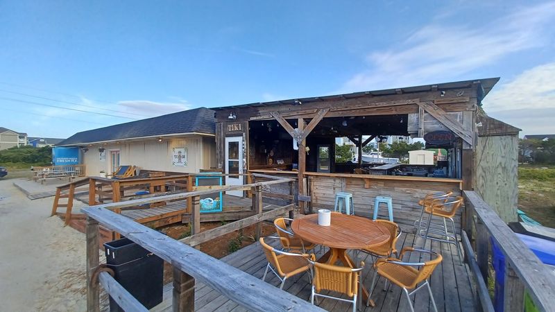 Tiki Bar at North End Market (North Topsail Beach)