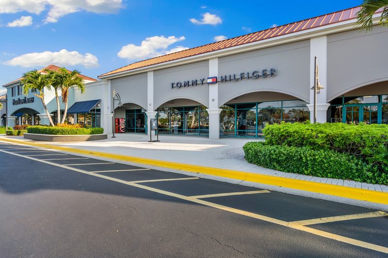 Vero Beach Outlets