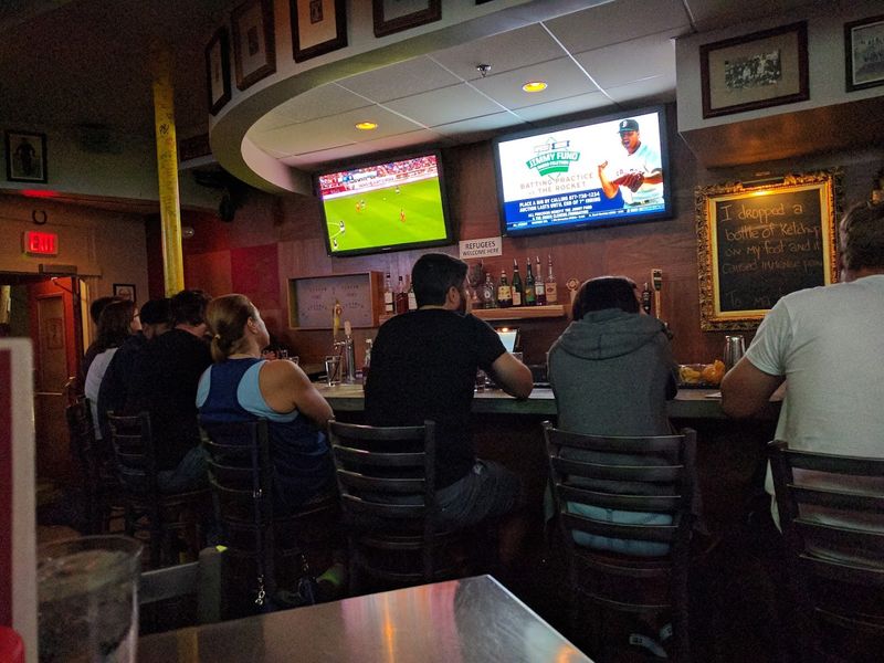 Parlor Sports &mdash; Somerville
