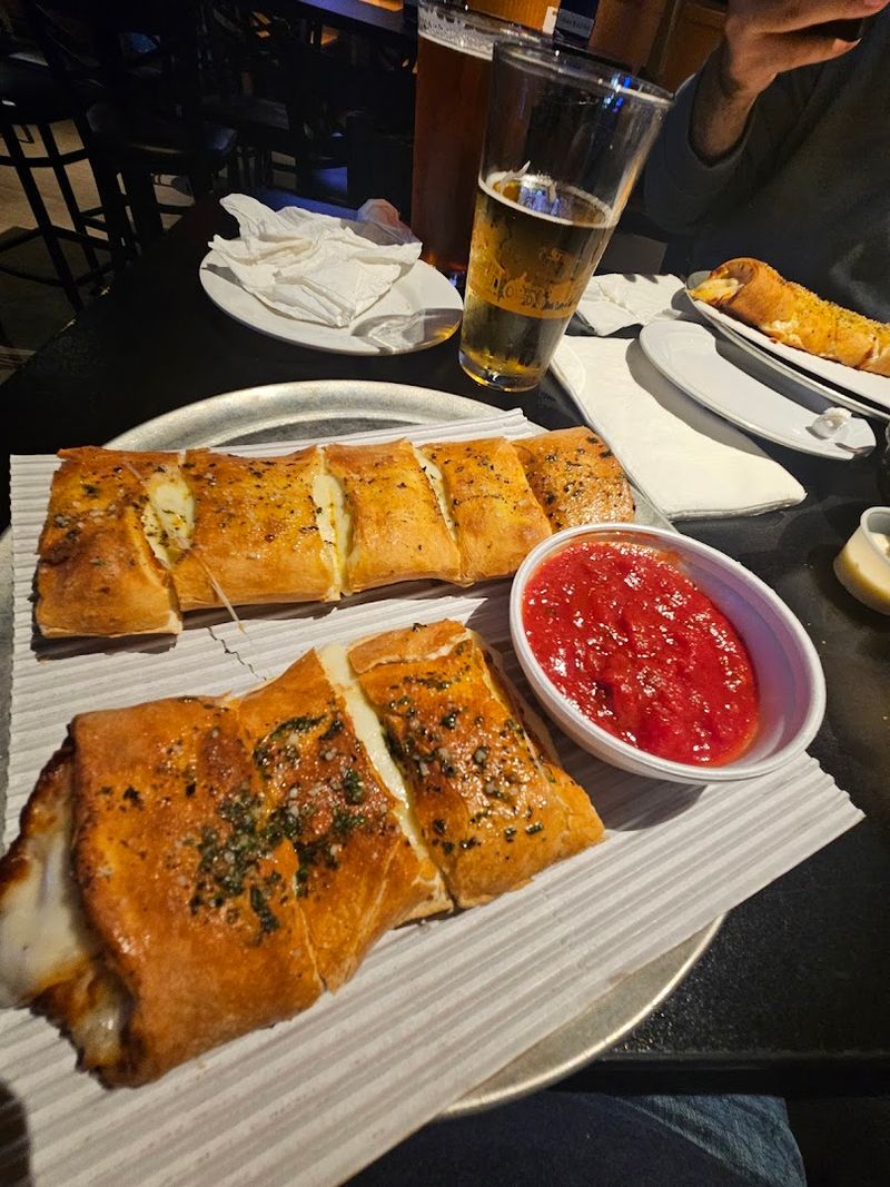 The Water's Edge Restaurant & Bar