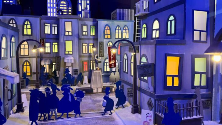 The Largest Collection of Hollywood Christmas Movie Props in the World Lives Inside an Ohio Museum