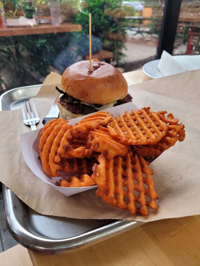 You Can Actually Stop and Eat Without Leaving