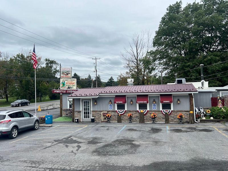 Family & Friends Country Restaurant &mdash; Wind Gap