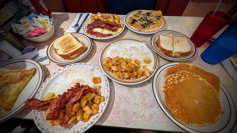 Agawam Diner, Rowley