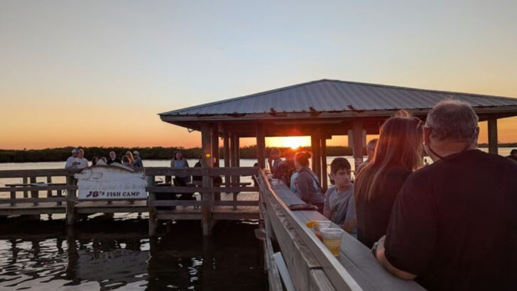 The No-Frills Florida Restaurant Where the Seafood Is Absolutely Unforgettable