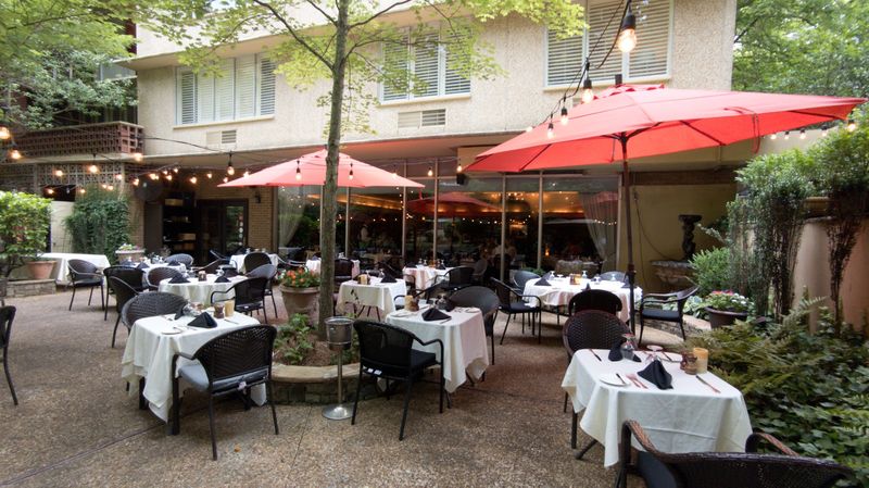 La Grotta Ristorante Italiano
