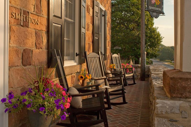 The Historic Smithton Inn