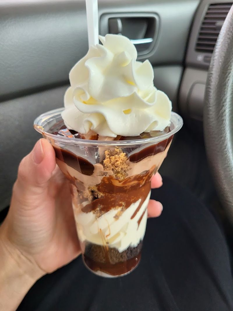 The Center Scoop, Centerburg, Knox County