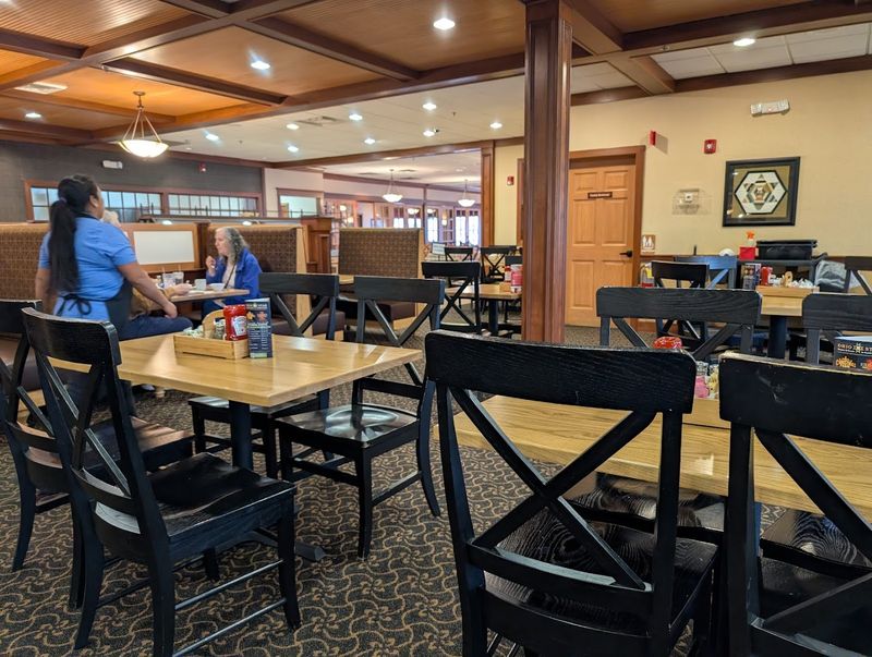 Cafeteria-Style Service with Heart