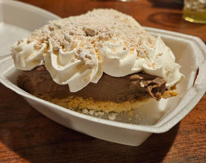 The Chocolate Peanut Butter Pie That Ends Meals Perfectly