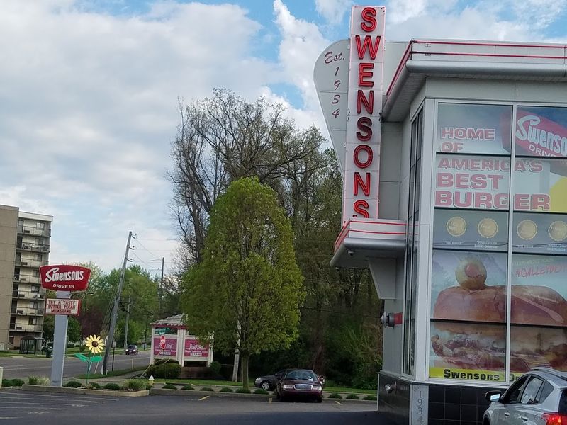 Swensons Drive-In &mdash; Akron, Ohio